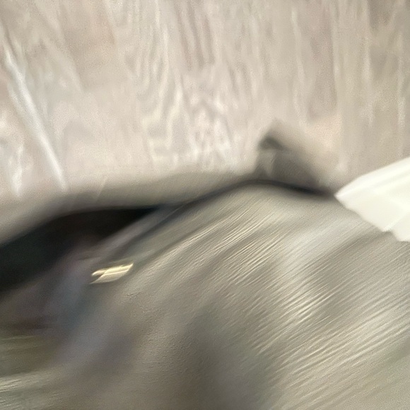 Tory Burch Black Messenger Bag with Embossed Logo - Picture 7 of 8